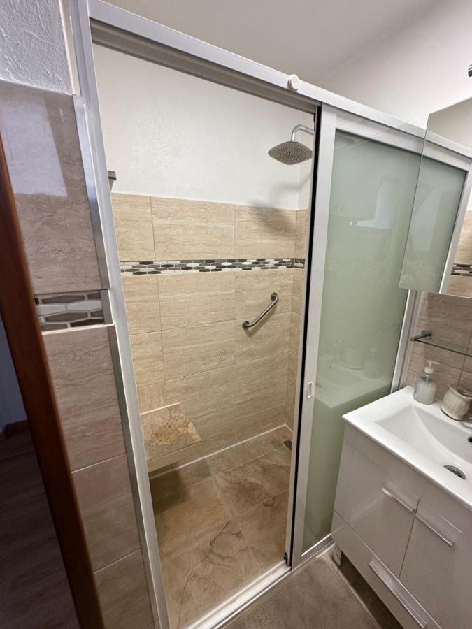 Sun Beach Apartment Машику Экстерьер фото